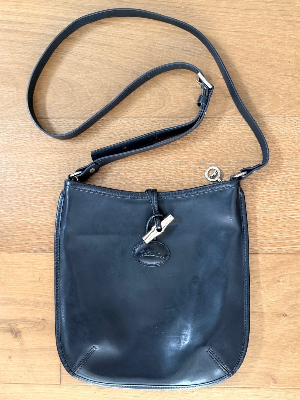 Longchamp Le Roseau Black Leather Crossbody Bag Bamboo Toggle Silver Hardware